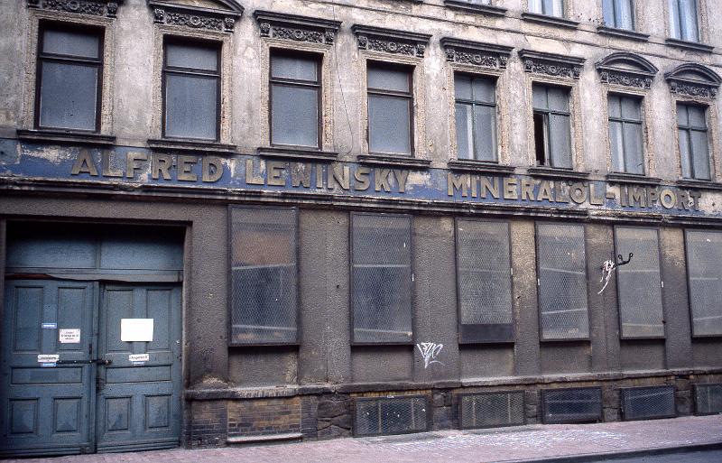 Leipzig-Lindenau, Angerstr. 13, 21.11.1998.jpg